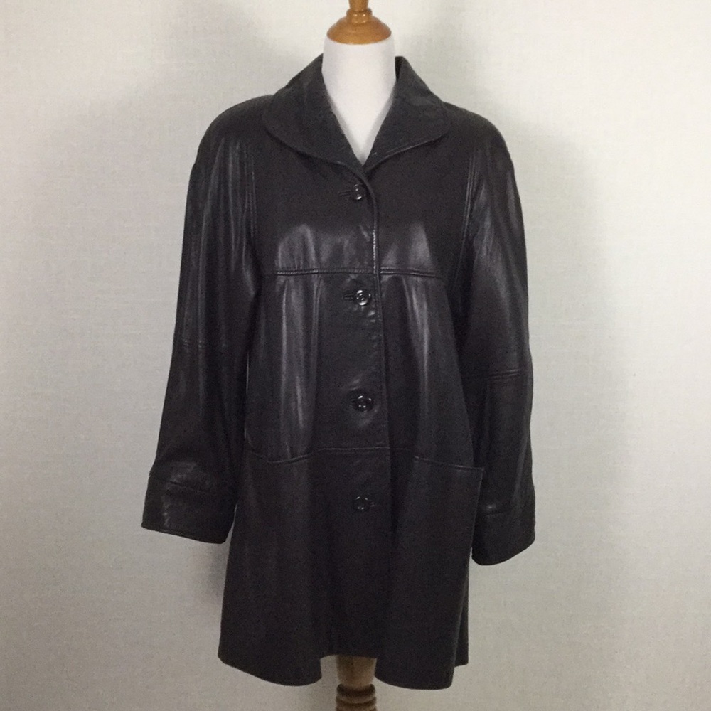LNR vintage leather coat - oversized 80s style!